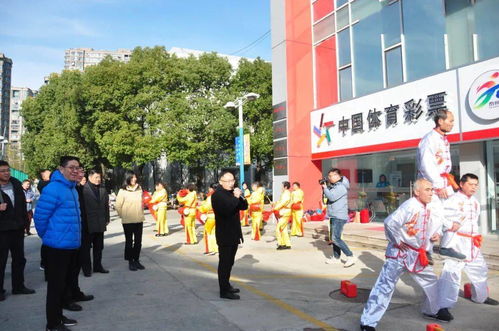 江蘇省構(gòu)建更高水平全民健身公共服務體系研討會在泰成功舉行